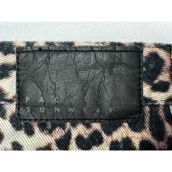 PacSun Women's Casey Low Rise Baggy Leopard Print Denim Jeans - Sz 25 (28x31) - Picture 3 of 6